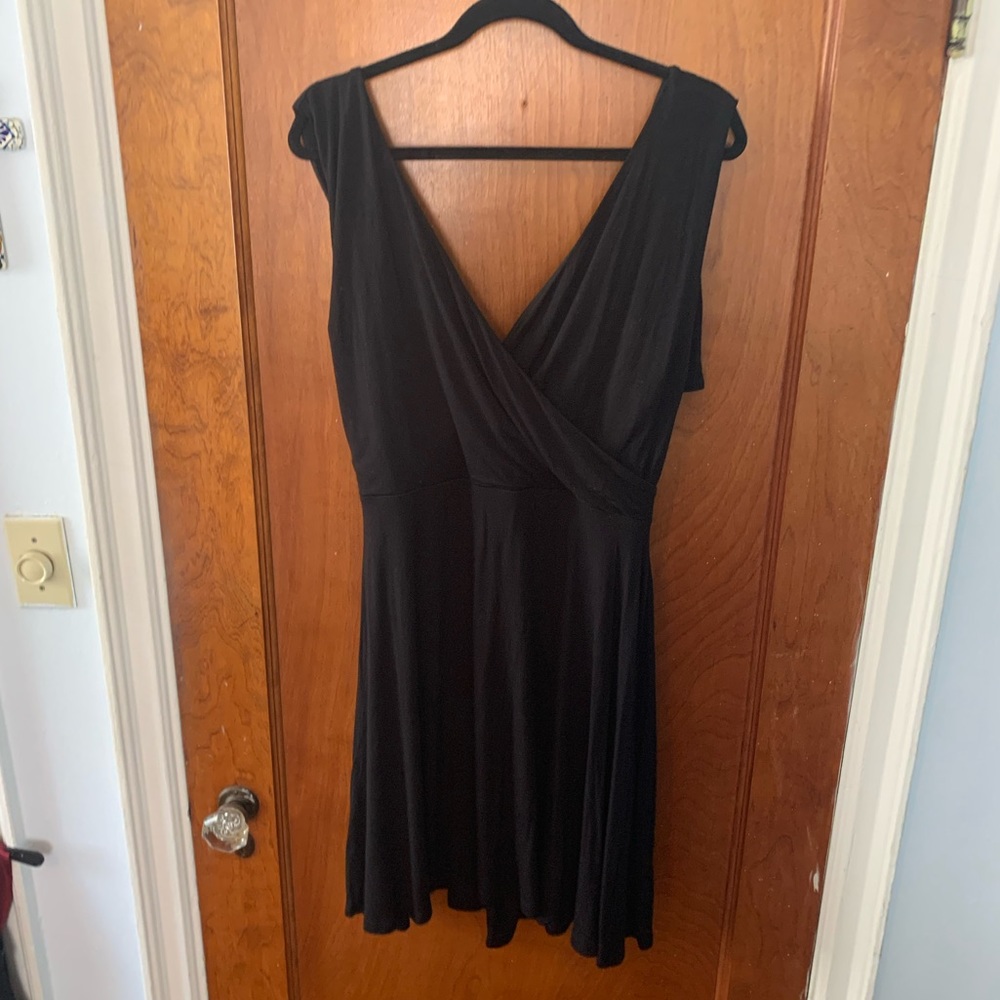 Loft wrap dress with back cut out